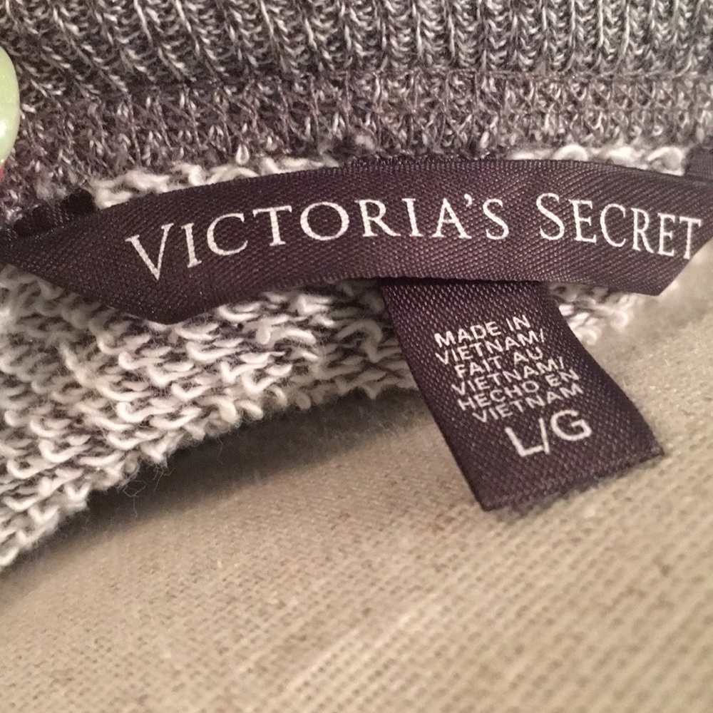 Victoria Secret Top - Picture 6 of 8